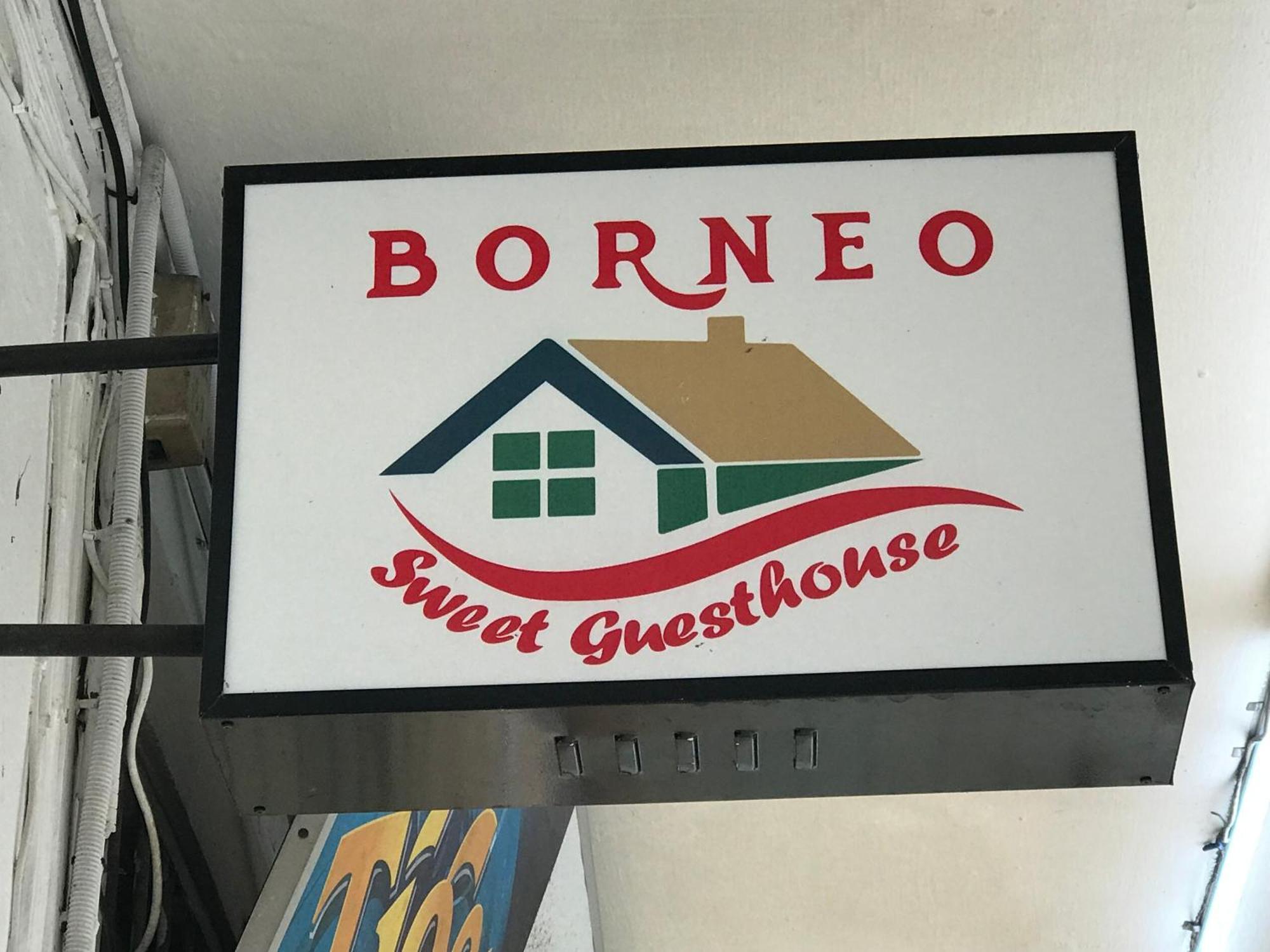 Borneo Sweet Guesthouse Kuching Buitenkant foto